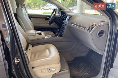 Внедорожник / Кроссовер Audi Q7 2012 в 