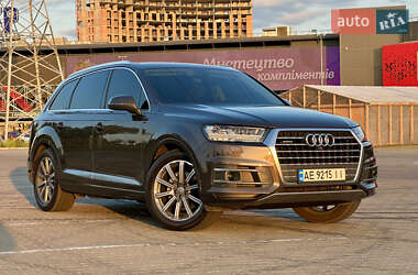 Внедорожник / Кроссовер Audi Q7 2018 в Киеве
