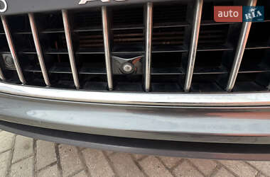 Внедорожник / Кроссовер Audi Q7 2013 в 
