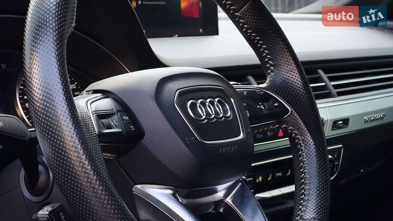 Внедорожник / Кроссовер Audi Q7 2017 в Днепре