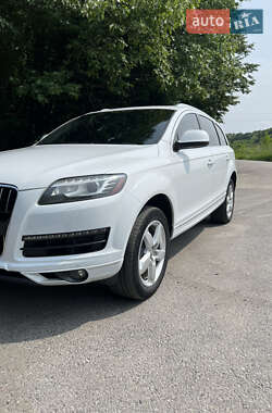 Внедорожник / Кроссовер Audi Q7 2012 в 