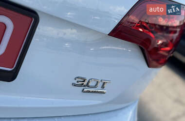 Внедорожник / Кроссовер Audi Q7 2014 в 