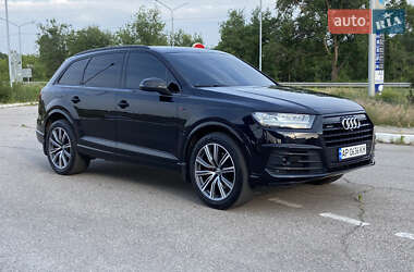 Внедорожник / Кроссовер Audi Q7 2018 в 