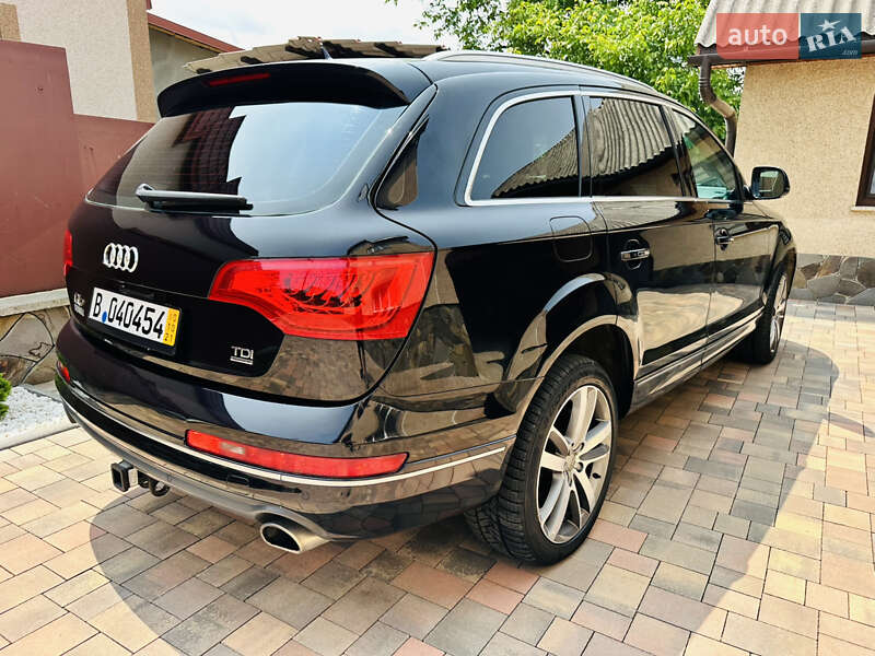 Внедорожник / Кроссовер Audi Q7 2015 в Нижней Апше