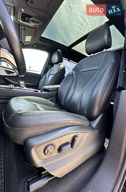Внедорожник / Кроссовер Audi Q7 2019 в 