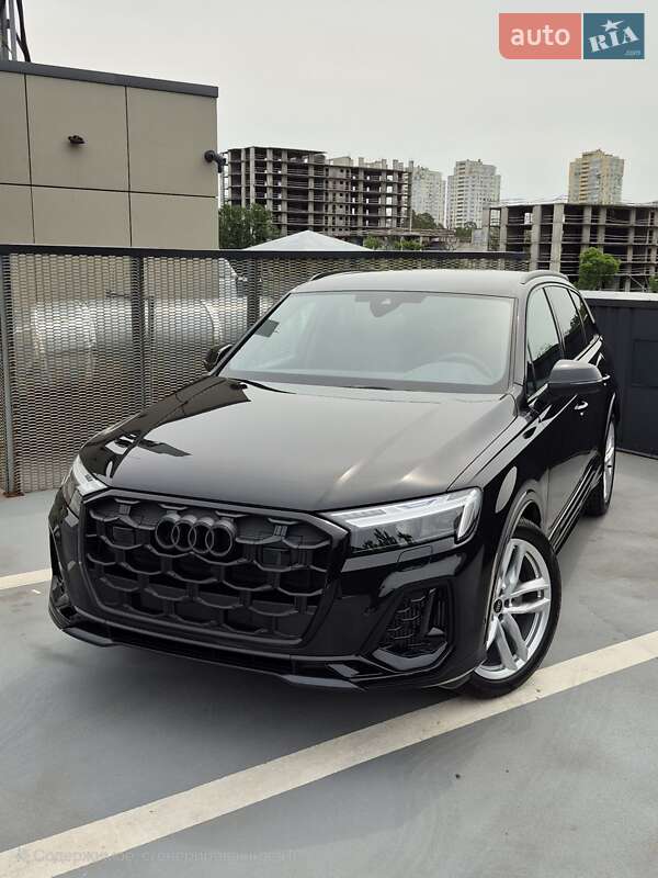 Позашляховик / Кросовер Audi Q7 2024 в Києві