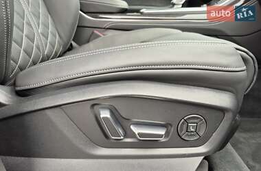 Внедорожник / Кроссовер Audi Q7 2024 в 