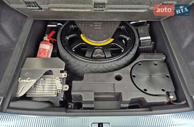 Внедорожник / Кроссовер Audi Q7 2024 в 