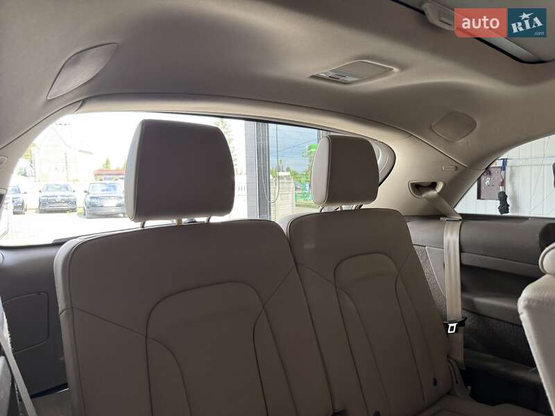 Внедорожник / Кроссовер Audi Q7 2015 в Тернополе