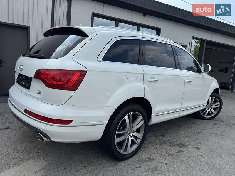 Внедорожник / Кроссовер Audi Q7 2015 в Тернополе