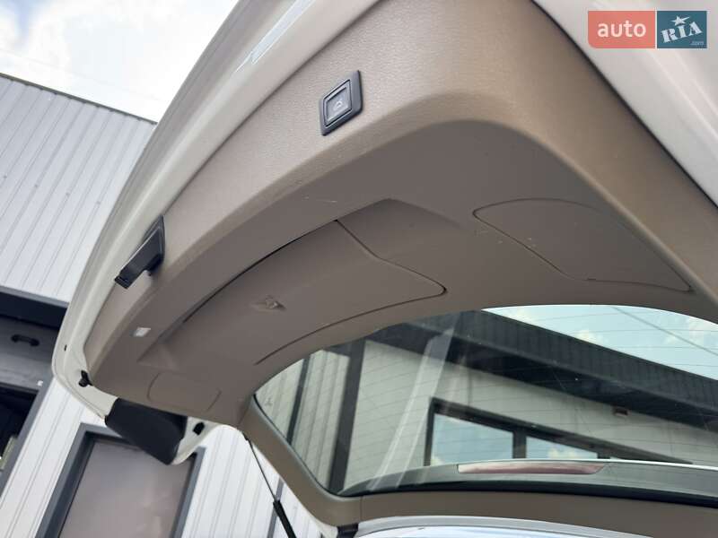 Внедорожник / Кроссовер Audi Q7 2015 в Тернополе