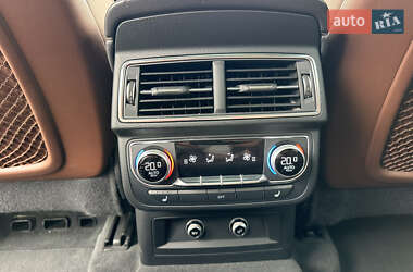 Внедорожник / Кроссовер Audi Q7 2017 в 