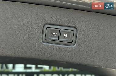 Внедорожник / Кроссовер Audi Q7 2019 в 