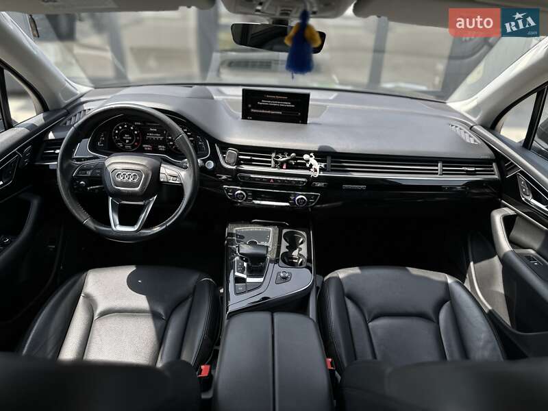 Внедорожник / Кроссовер Audi Q7 2019 в Черновцах