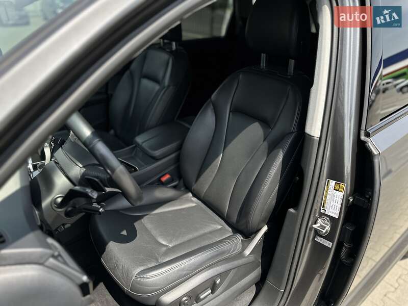 Внедорожник / Кроссовер Audi Q7 2019 в Черновцах