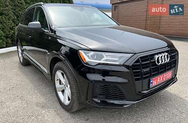 Внедорожник / Кроссовер Audi Q7 2019 в 