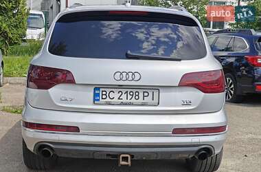 Внедорожник / Кроссовер Audi Q7 2010 в 