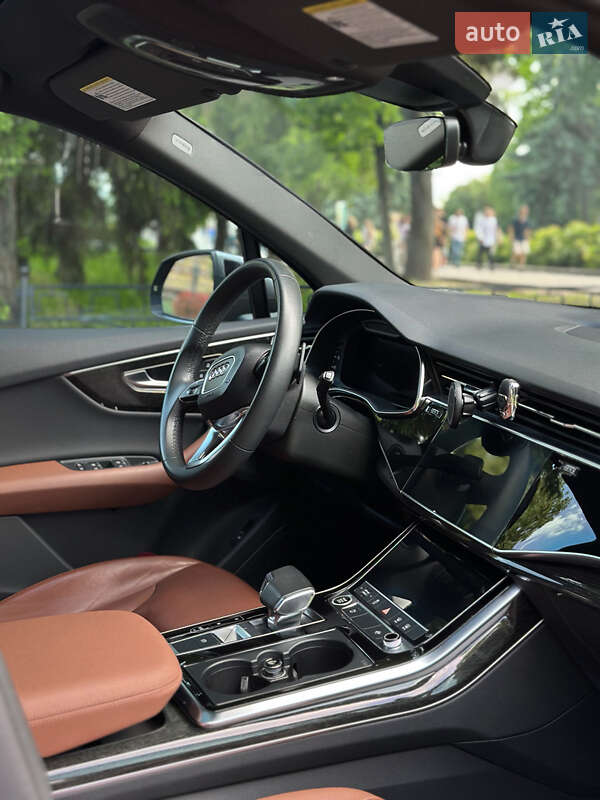 Внедорожник / Кроссовер Audi Q7 2020 в Полтаве