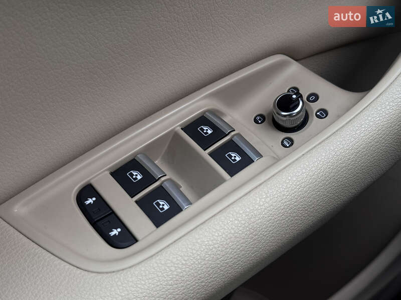 Внедорожник / Кроссовер Audi Q7 2018 в Киеве