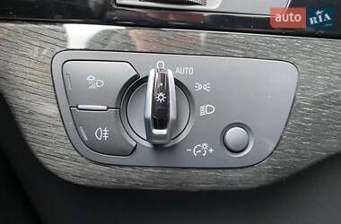 Внедорожник / Кроссовер Audi Q7 2015 в 