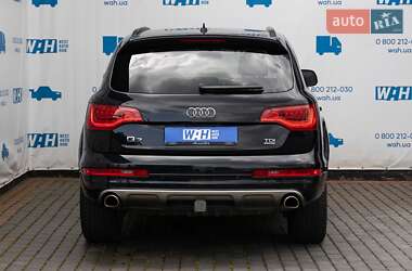 Внедорожник / Кроссовер Audi Q7 2015 в 