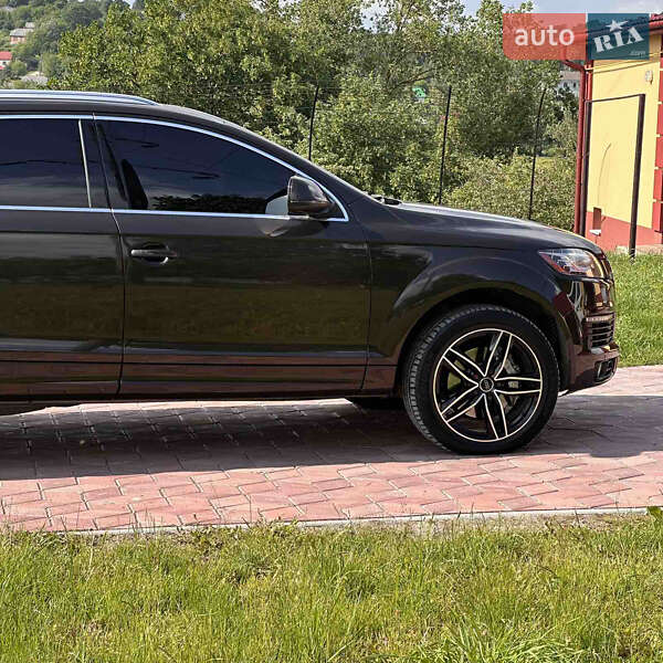 Позашляховик / Кросовер Audi Q7 2010 в Вишнівці