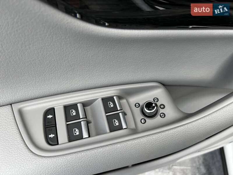 Внедорожник / Кроссовер Audi Q7 2018 в Днепре
