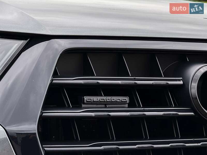 Внедорожник / Кроссовер Audi Q7 2019 в Луцке