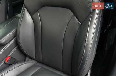 Позашляховик / Кросовер Audi Q7 2019 в 