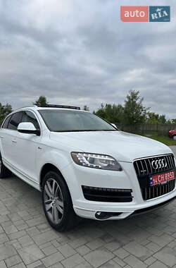 Позашляховик / Кросовер Audi Q7 2014 в Калуші