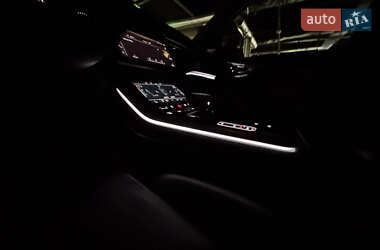 Позашляховик / Кросовер Audi Q7 2020 в 