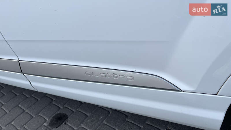 Позашляховик / Кросовер Audi Q7 2017 в Хмельницькому