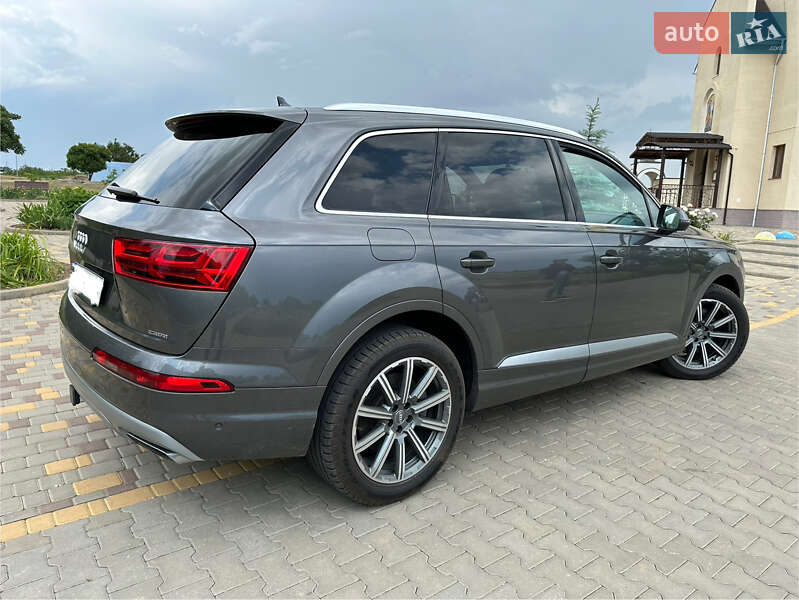 Позашляховик / Кросовер Audi Q7 2019 в Одесі