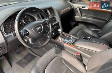 Внедорожник / Кроссовер Audi Q7 2013 в 
