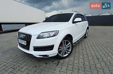 Внедорожник / Кроссовер Audi Q7 2010 в 