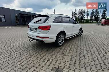 Внедорожник / Кроссовер Audi Q7 2010 в 