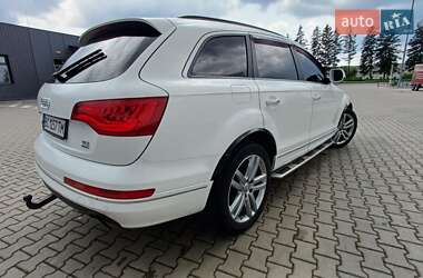 Внедорожник / Кроссовер Audi Q7 2010 в 