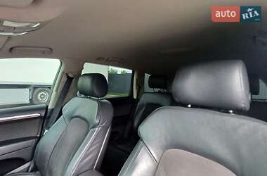 Внедорожник / Кроссовер Audi Q7 2010 в 