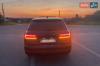 Внедорожник / Кроссовер Audi Q7 2023 в 