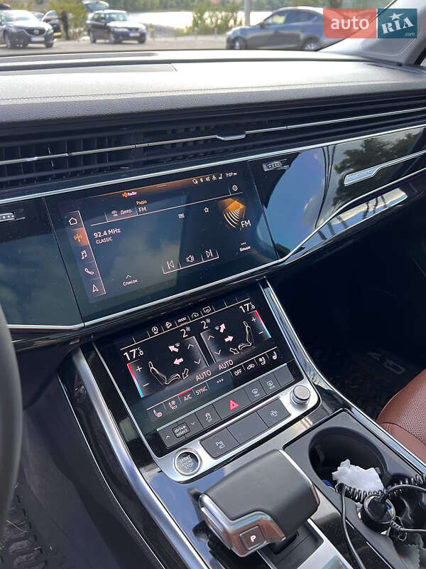 Внедорожник / Кроссовер Audi Q7 2023 в Киеве