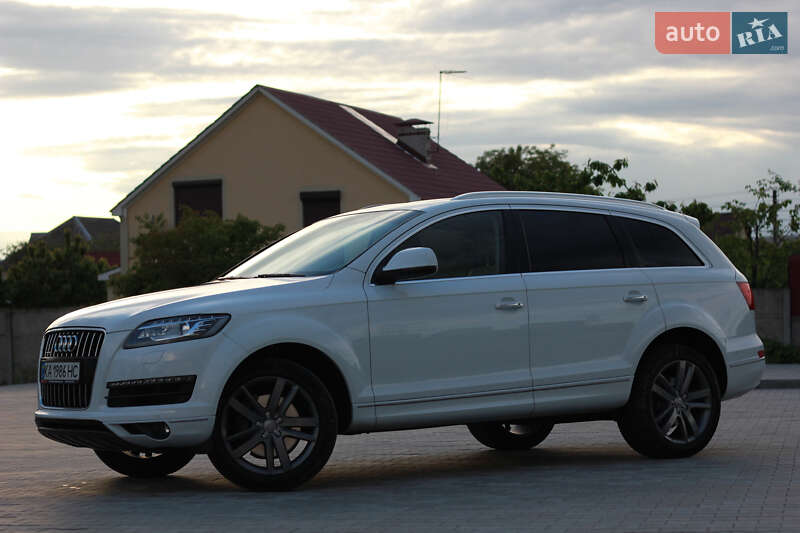 Внедорожник / Кроссовер Audi Q7 2014 в Киеве