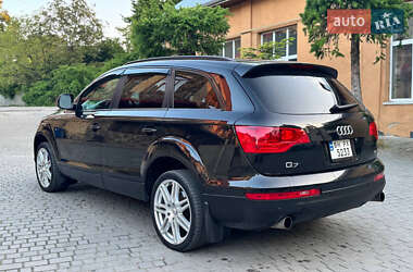 Внедорожник / Кроссовер Audi Q7 2006 в 