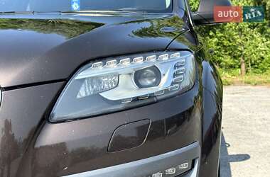 Позашляховик / Кросовер Audi Q7 2014 в 