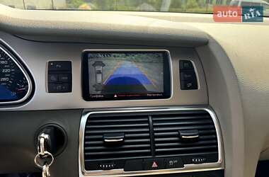 Позашляховик / Кросовер Audi Q7 2014 в 