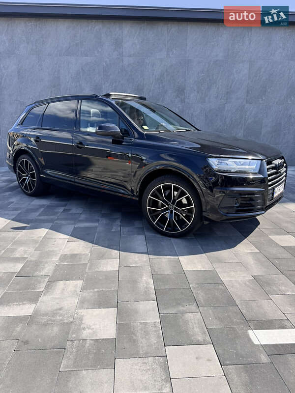Audi Q7 2016