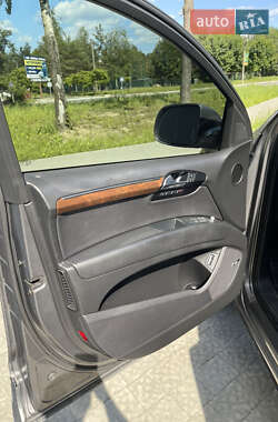 Позашляховик / Кросовер Audi Q7 2011 в Львові