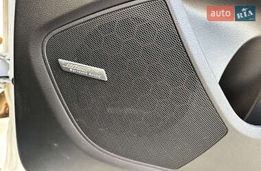 Позашляховик / Кросовер Audi Q7 2010 в 