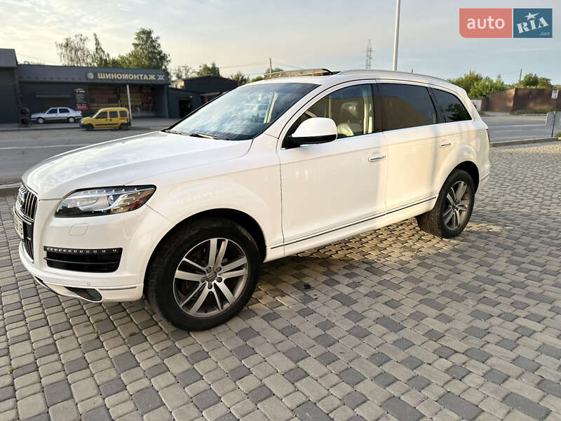 Позашляховик / Кросовер Audi Q7 2010 в Івано-Франківську