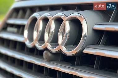 Внедорожник / Кроссовер Audi Q7 2018 в 