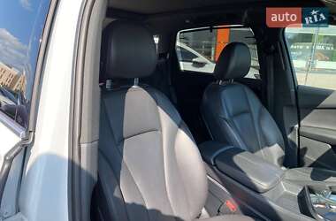 Внедорожник / Кроссовер Audi Q7 2016 в 